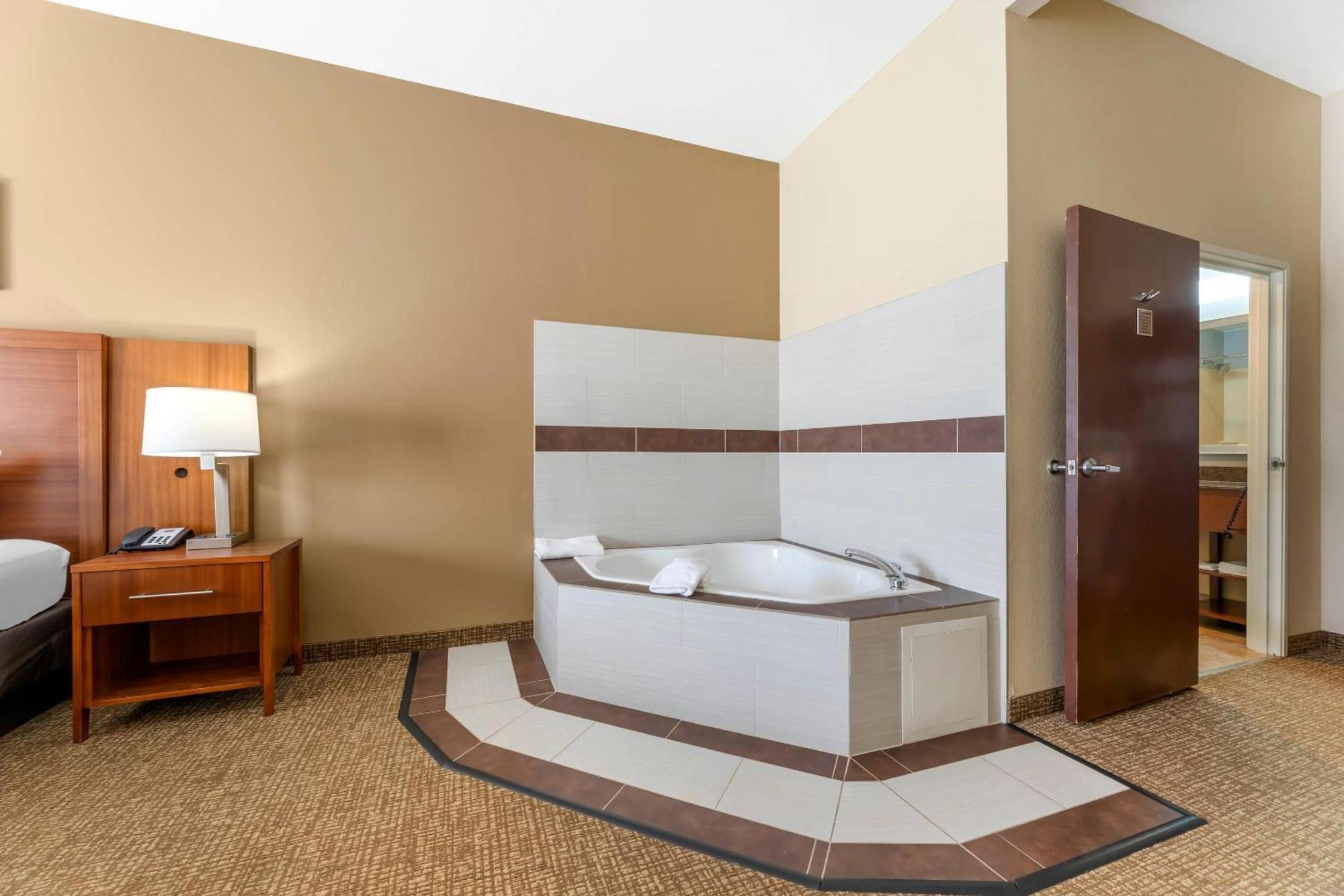 Comfort Inn & Suites Porter Near Indiana Dunes Εξωτερικό φωτογραφία